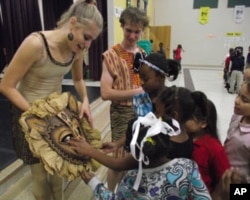 The Nashville Ballet’s Outreach and Community Engagement program reaches 42,000 children annually, through dance performances and interactive activities.