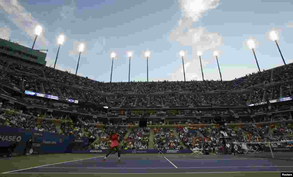 یہ فائنل میچ دو گھنٹے 45 منٹ تک جاری رہا۔