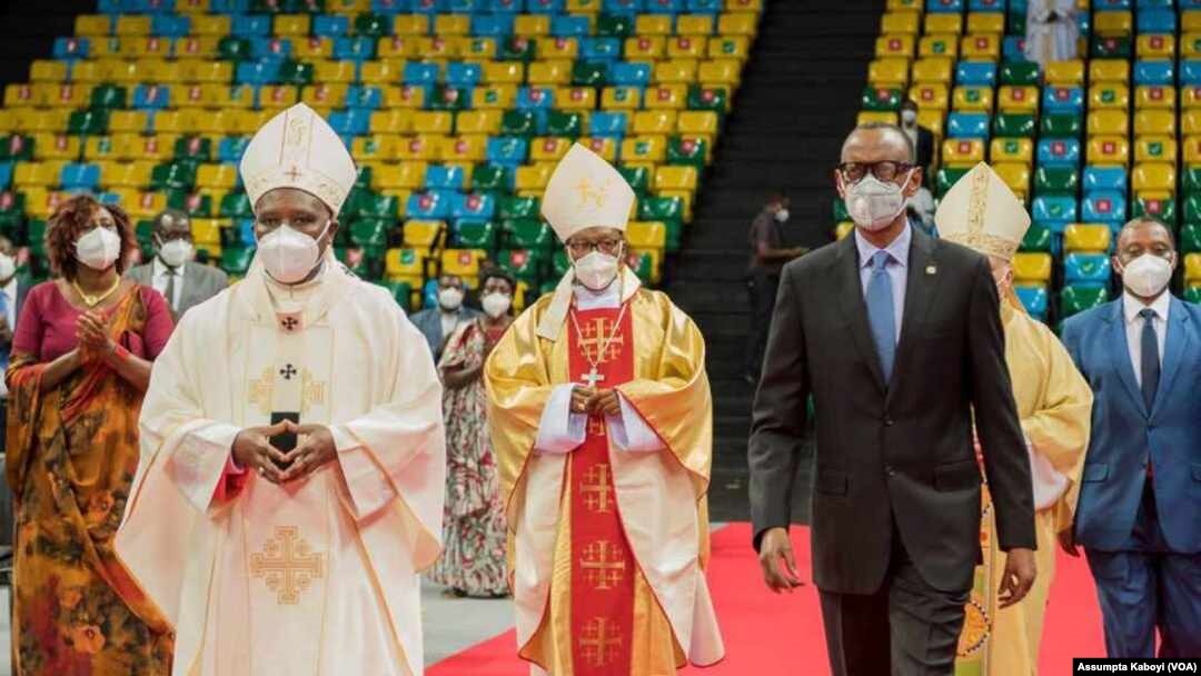 Kardinali Antoine Kambanda kumwe na Perezida w'u Rwanda Paul Kagame 