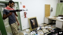 به‌ڵگه‌نامه‌ نهێنییه‌کانی له‌ لیبیا دۆزراونه‌ته‌وه‌ په‌یوه‌ندی له‌گه‌ل CIA ئاشکرا ده‌کات.