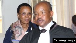 Rose Mukankomeje n'umwunganira 
