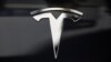 Tesla Shows Off Self-Driving Technology to Investors