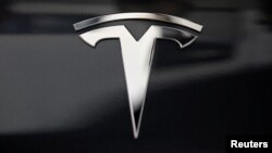 Varios Tesla han estado involucrados en accidentes, algunos de ellos fatales, que involucran el uso del sistema AutoPilot de la compañía.