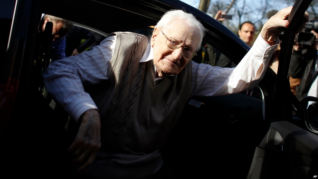 Oskar Groening dikenai 300.000 tuduhan membantu pembunuhan, terkait dengan tewasnya 300.000 orang Yahudi di Auschwitz dalam bulan Mei dan Juni 1994 (foto: dok).