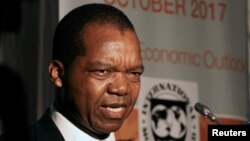 Reserve Bank of Zimbabwe (RBZ) Governor John Mangudya speaks during the launch of the Sub-Saharan Africa Economic Outlook in Harare, Zimbabwe, Oct. 30, 2017. 