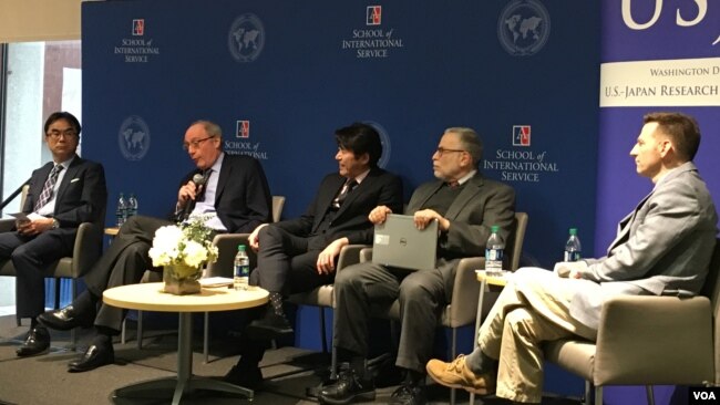 美日学者2019年3月8日在美国-日本研究所讨论如何应对台海冲突（美国之音钟辰芳拍摄）