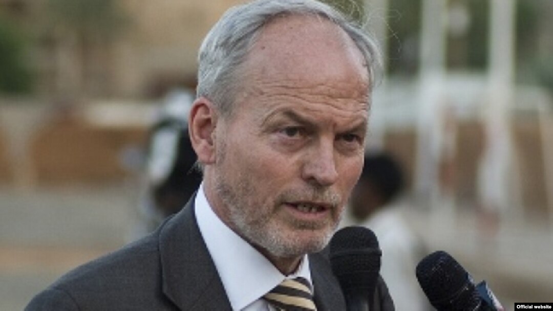 Ergeyga QM ee Soomaaliya, Nicholas Kay