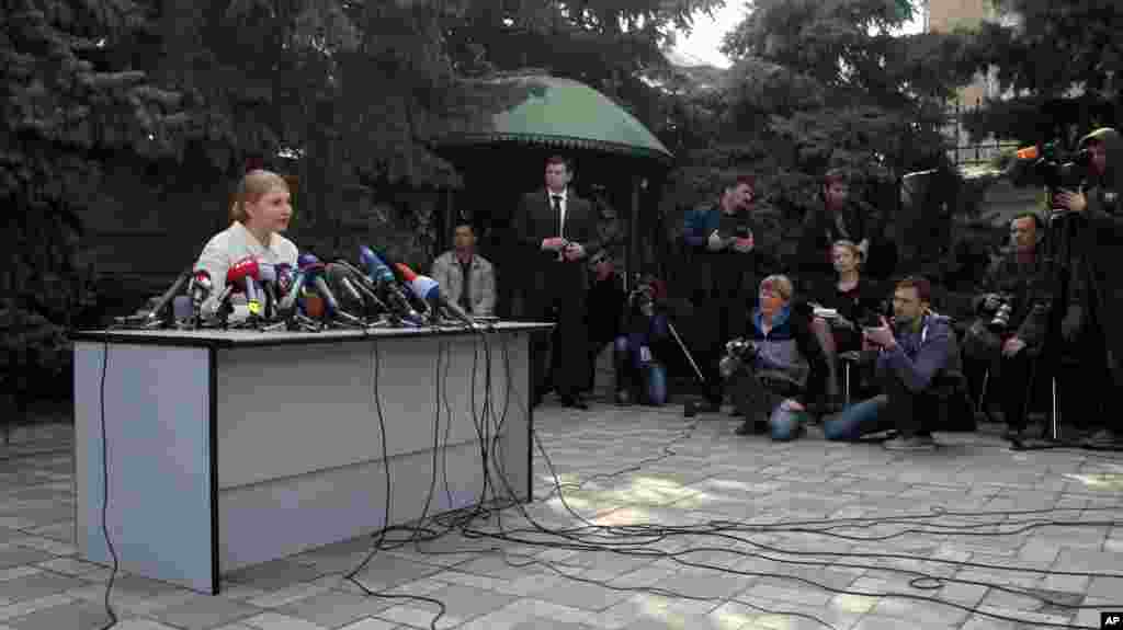 Former Ukrainian prime minister Yulia Tymoshenko speaks during a press conference announcing that she will run for president in upcoming elections, Kyiv, March 27, 2014.