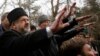 Rusia Dikecam karena Larangan terhadap Kelompok Etnis Tatar di Krimea