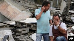 Algunas personas enviaron sus testimonios de lo vivido durante y después del terremoto de 7,8 grados que afectó a ecuador.
