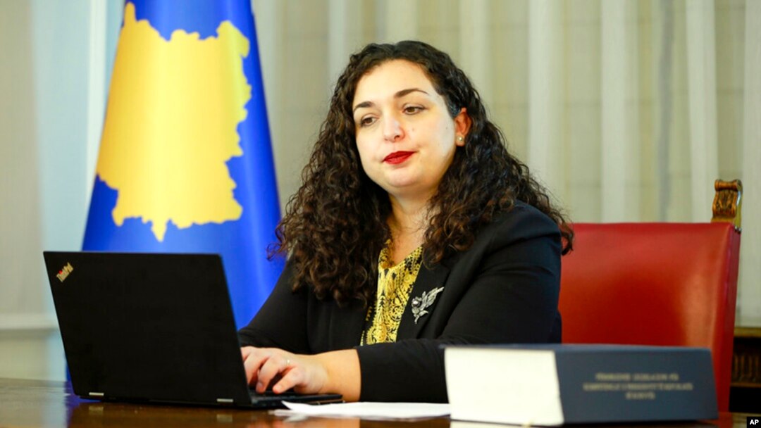 ARHIVA - Predsednica Kosova Vjosa Osmani (Foto: AP)