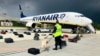 Пять пассажиров рейса Ryanair не добрались до Вильнюса после посадки в Минске