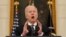 ប្រធានាធិបតី​អាមេរិកលោក Joe Biden បាន​ថ្លែង​សុន្ទរកថា​ស្តីពី​ស្ថានភាព​នៃ​ការចាក់​វ៉ាក់សាំង​បង្ការ​ជំងឺ​កូវីដ១៩ នៅ​ឯ​សេតវិមាន​ក្នុង​រដ្ឋធានី​វ៉ាស៊ីនតោន នៅ​ថ្ងៃទី៦ ខែមេសា ឆ្នាំ២០២១។