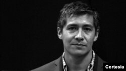 El Lic. José Gabriel Espinoza dialoga sobre la experiencia en Bolivia de quitar 7 ceros a la moneda