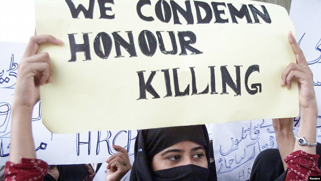 ه پاکستان دښځو پرضد دتشدد اؤ دغیرت په نوم دمیرمنو د وژنو لړۍ په دې وروستیو کې زیاته چټک شوې ده چې دښځو دحقونو لپاره غږ پورته کوونکي سازمانونه پرې اندېښنې ښایي