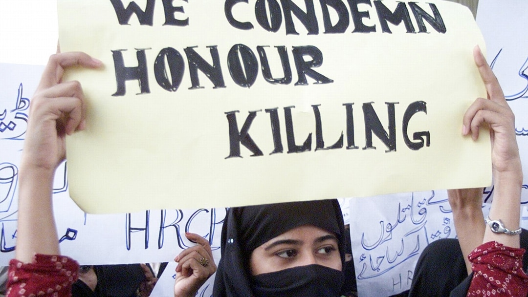 Couple Who Eloped Allegedly Killed by Relatives in Pakistan 'Honor Killings'
