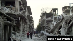 Các tòa nhà ở thành phố Homs bị phá hủy sau các vụ không kích của lực lượng chính phủ, hình chụp ngày 29/11/2012.