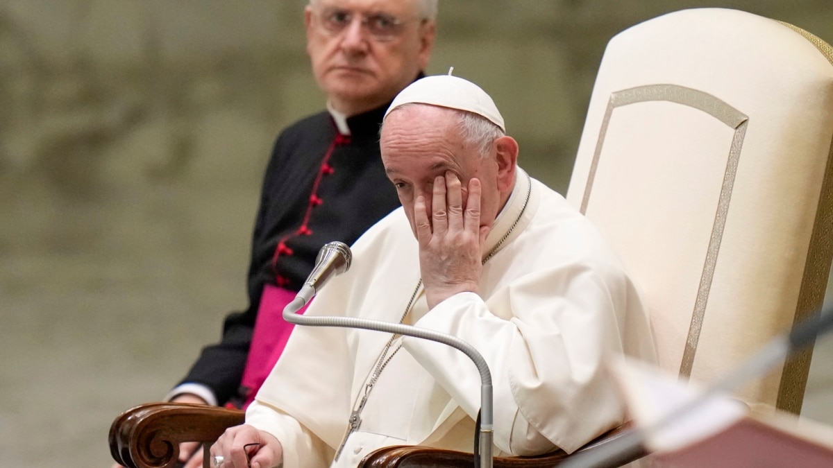 Bagaimana Paus Fransiskus menghadapi skandal pelecehan seksual di Gereja Katolik
