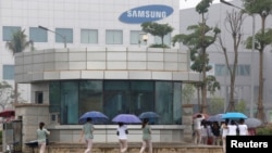 Công nhân nhà máy Samsung ở tỉnh Thái Nguyên.