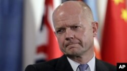 Menteri Luar Negeri Inggris, William Hague berjanji mendukung kelompok oposisi di Suriah (foto: dok).