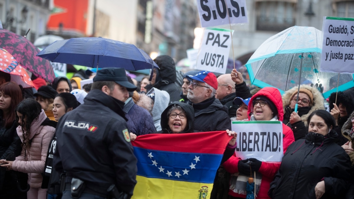 ¿En qué podría derivar la revisión de relaciones entre Venezuela y España?