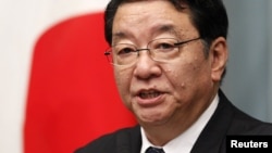 Chánh Văn phòng Phủ Thủ tướng Nhật Bản ông Osamu Fujimura, mô tả quyết định rút ra khỏi các hội nghị đó là điều “đáng tiếc.”