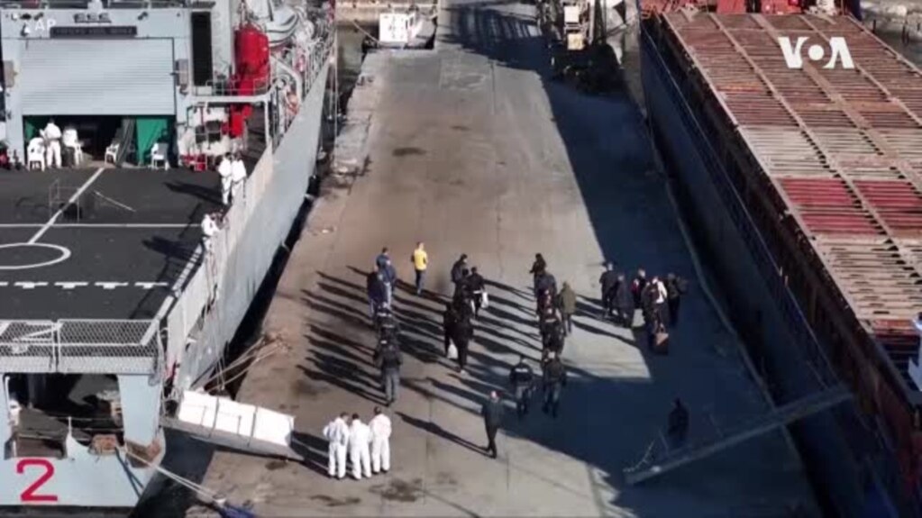 Правна пречка за планот на Италија да ги префрла мигрантите во центри во Албанија