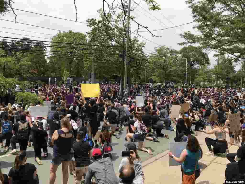 Protestoy&#234;n S&#234;şem&#234; li Bethesda, Maryland