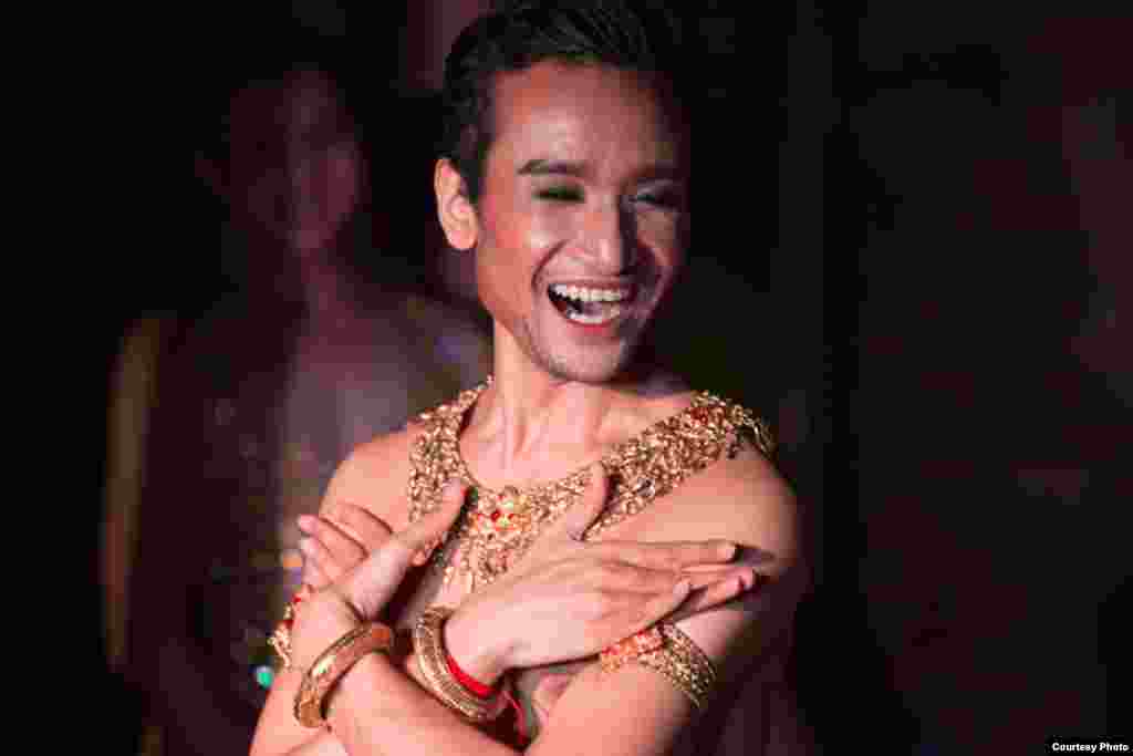 Prumsodun Ok, now 30, moved to Cambodia in 2015 and established Prumsodun Ok & NATYARASA, the country’s first gay dance company, Siem Reap, Cambodia, July 14, 2017. (Photo: Enric Contreras) 