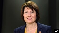 Rep. Cathy McMorris Rodgers, R-Wash., rehearses the Republican response to the State of the Union Address on Capitol Hill, Jan. 28, 2014.