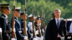 NATO Secretary General Jens Stoltenberg arrives to attend the Global Coalition to Counter IS Meeting at Joint Base Andrews, Maryland, outside of Washington, D.C., July 20, 2016.