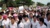 Hàng nghìn công nhân Việt xuống đường đòi quyền lợi