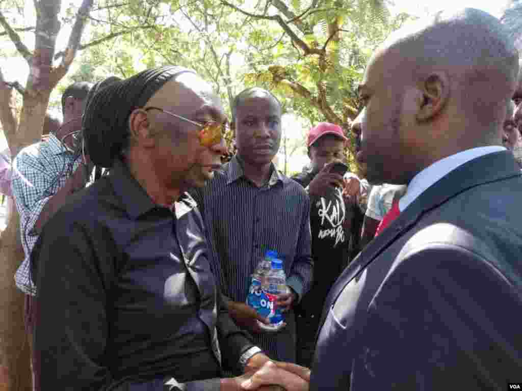 UThomas Mapfumo loNelson Chamisa