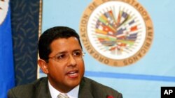 Francisco Flores fue internado de urgencia el pasado 22 de diciembre por un sangrado interno. En octubre de 2014 también fue hospitalizado durante 19 días por la trombosis que padece y los problemas biliares.