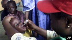 Ana diga maganin rigakafin kamuwa da cutar Polio ma wani yaro dan shekara hudu da haihuwa a Najeriya 