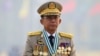 Kepala junta militer Myanmar, Jenderal Senior Min Aung Hlaing, yang menggulingkan pemerintah terpilih melalui kudeta pada 1 Februari, memimpin parade militer pada Hari Angkatan Bersenjata di Naypyitaw, Myanmar, 27 Maret 2021. (Foto: Reuters)