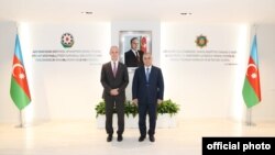 Dövlət Təhlükəsizliyi Xidmətinin rəisi Əli Nağıyev və Beynəlxalq Qızıl Xaç Komitəsinin vitse-prezidenti Jila Karbonyen