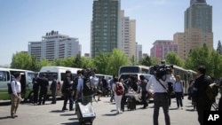 2016年5月8日朝鲜通知外国记者采访安排有变将另行通知。