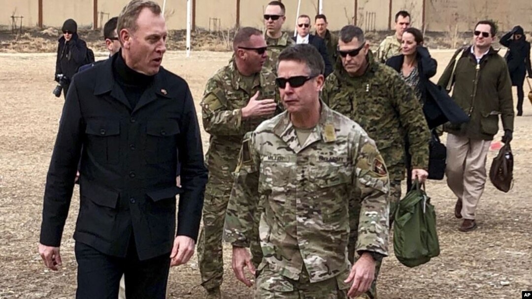 Pat Shanahan realiza visita surpresa ao Afeganistão