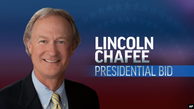 Lincoln Chafee, de 62 años fue criticado por su participación en el último debate y es un fuerte opositor a la guerra de Irak.