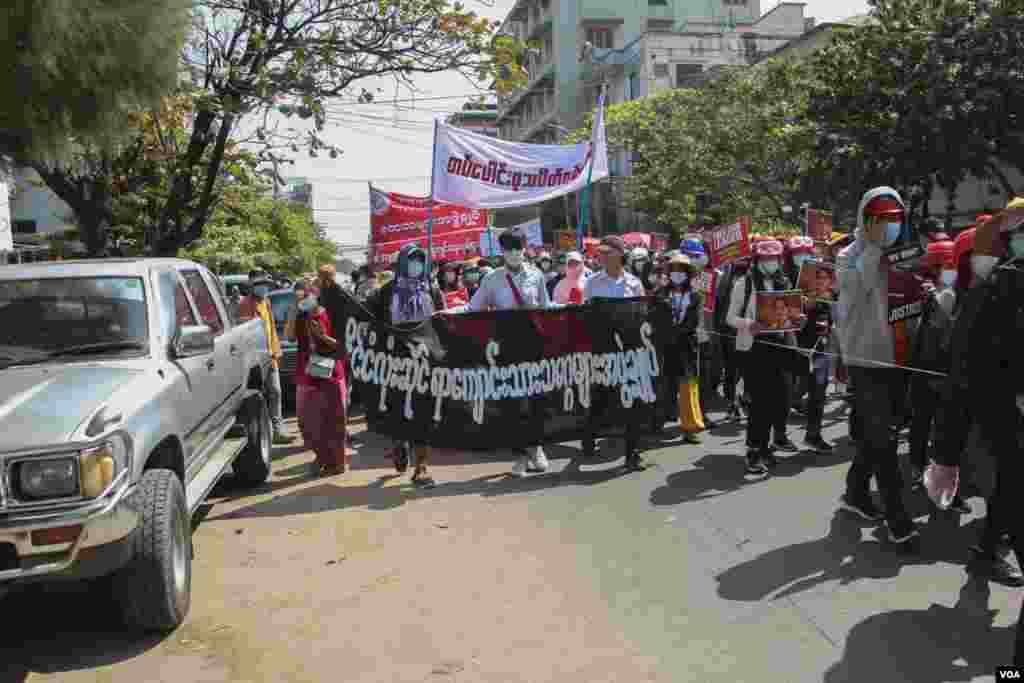မန္တလေးမြို့ ဆန္ဒပြပွဲ မြင်ကွင်း။