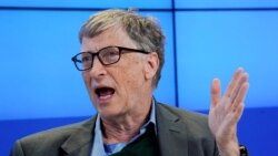 Bill Gates gjatë aktiviteteve të Forumit Ekonomik Botëror