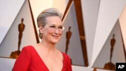 Meryl Streep di ajang piala Oscar 2018 di Los Angeles. (dok: Jordan Strauss/Invision/AP)