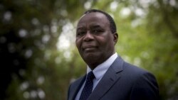 África Agora: Ex-Primeiro-Ministro de Angola diz que o voto na diáspora é "uma esmolazita do regime"