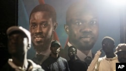 Le duo Bassirou Diomaye-Ousmane Sonko fait rêver les Africains bien au-delà des frontières sénégalaises.