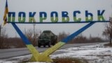 Một cửa ngõ của Pokrovsk ở vùng Donetsk, gần tiền tuyến giữa Ukraine và Nga, 19/12/2024 (REUTERS/Alina Smutko).