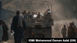 مهاجرت، بیجاشدن داخلی و آفات طبیعی از مشکلات عمدۀ فراروی مردم در افغانستان عنوان شده است.