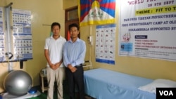 Tenzin Jigme and Penchen Sangpo started the first Tibetan-owned physical therapy clinic in India and are part of a program to support Tibetan entrepreneurs. (Amy Yee for VOA)