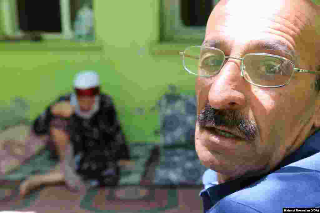 Şahe Tayurak ve oğlu Cemal Tayurak birlikte yaşıyor