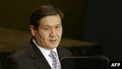 Former Mongolian President Nambaryn Enkhbayar (file)